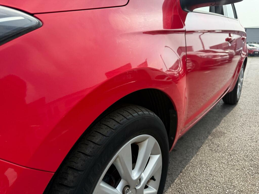 Hyundai I20 Active Red #29