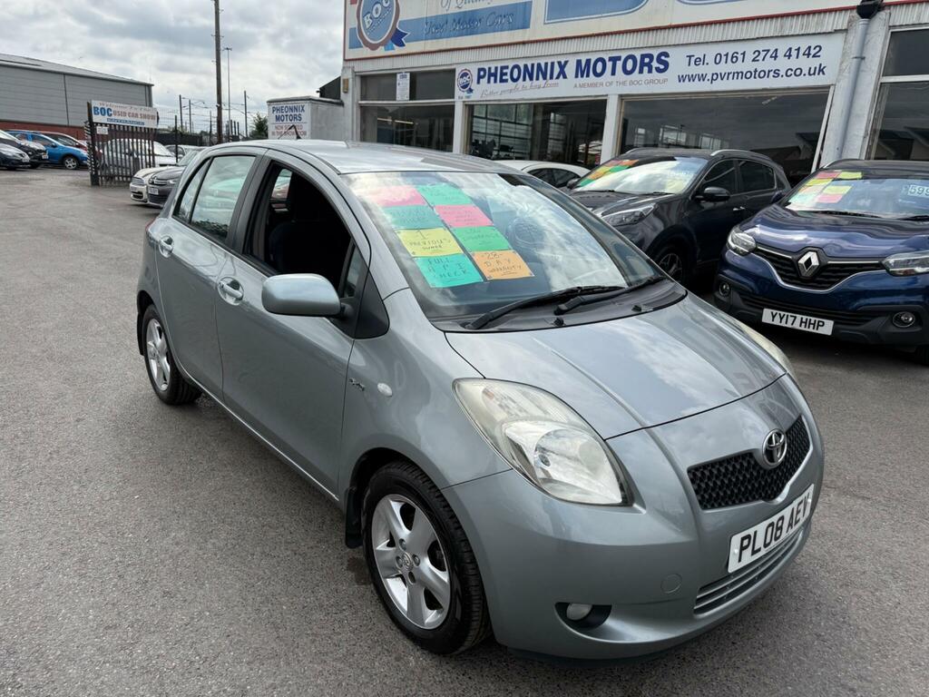 Toyota Yaris 1.3 Tr Multimode Red #1