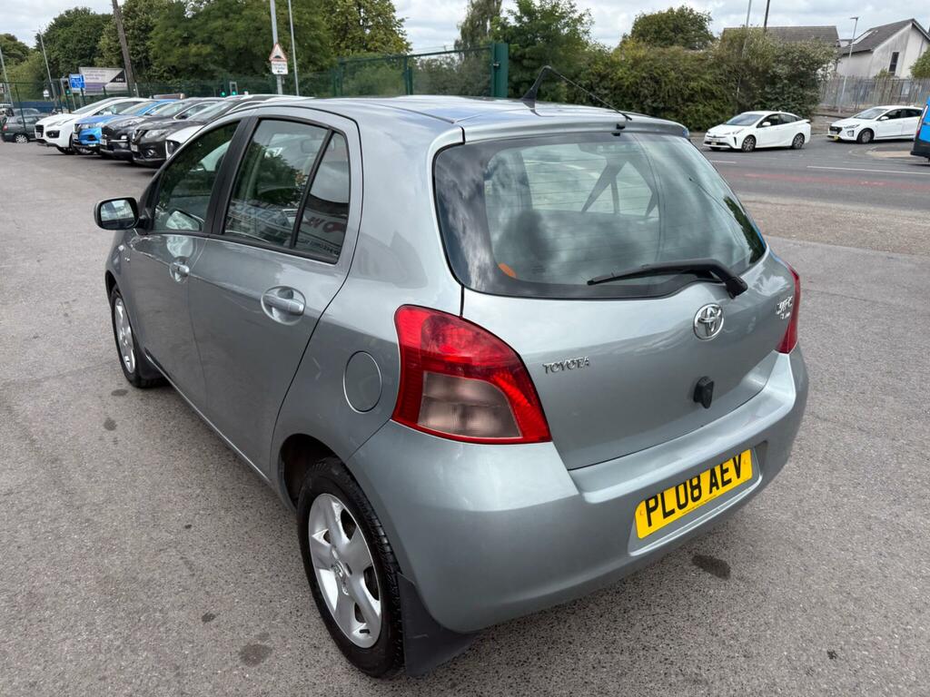 Toyota Yaris 1.3 Tr Multimode Red #6