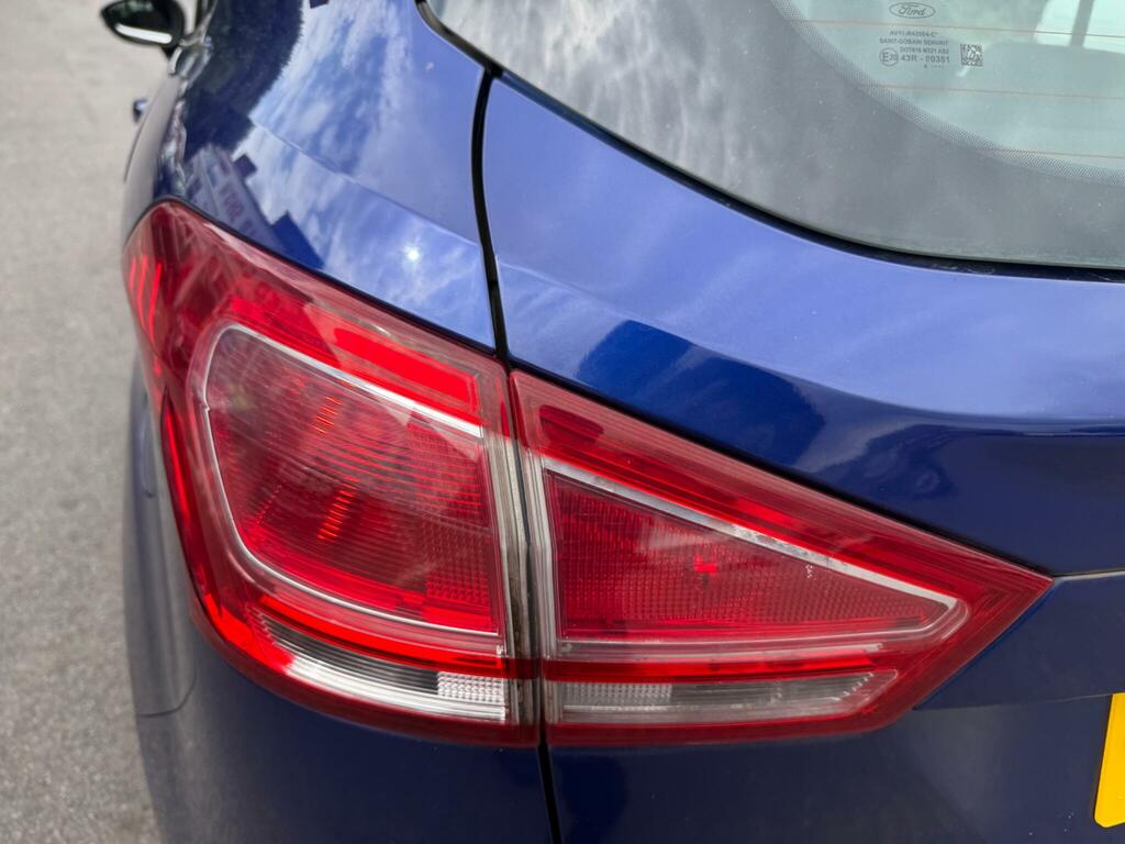 Ford B-Max 1.0T Ecoboost Titanium Mpv  #19