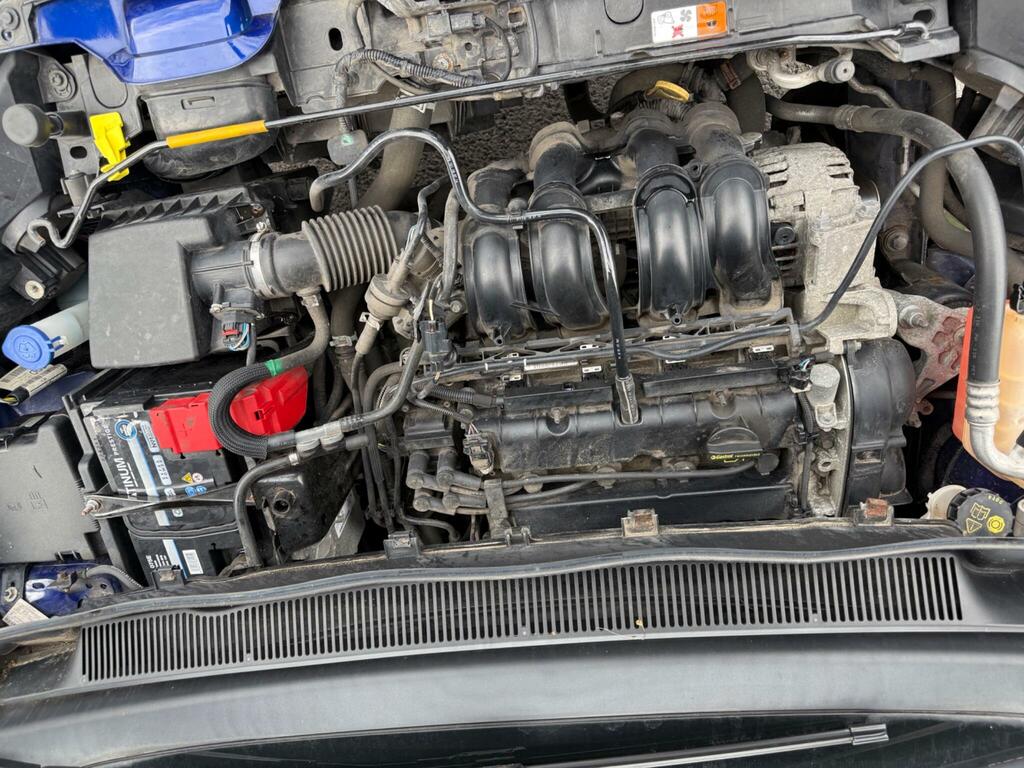 Ford B-Max 1.0T Ecoboost Titanium Mpv  #38