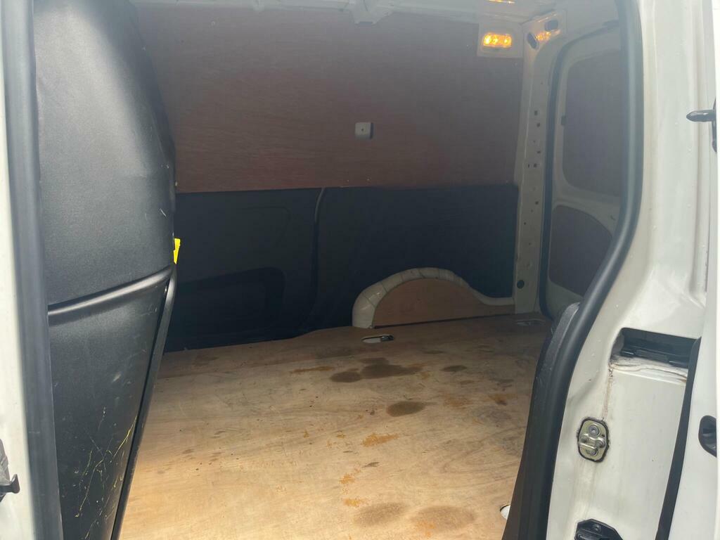 Citroen Berlingo Mpv White #9