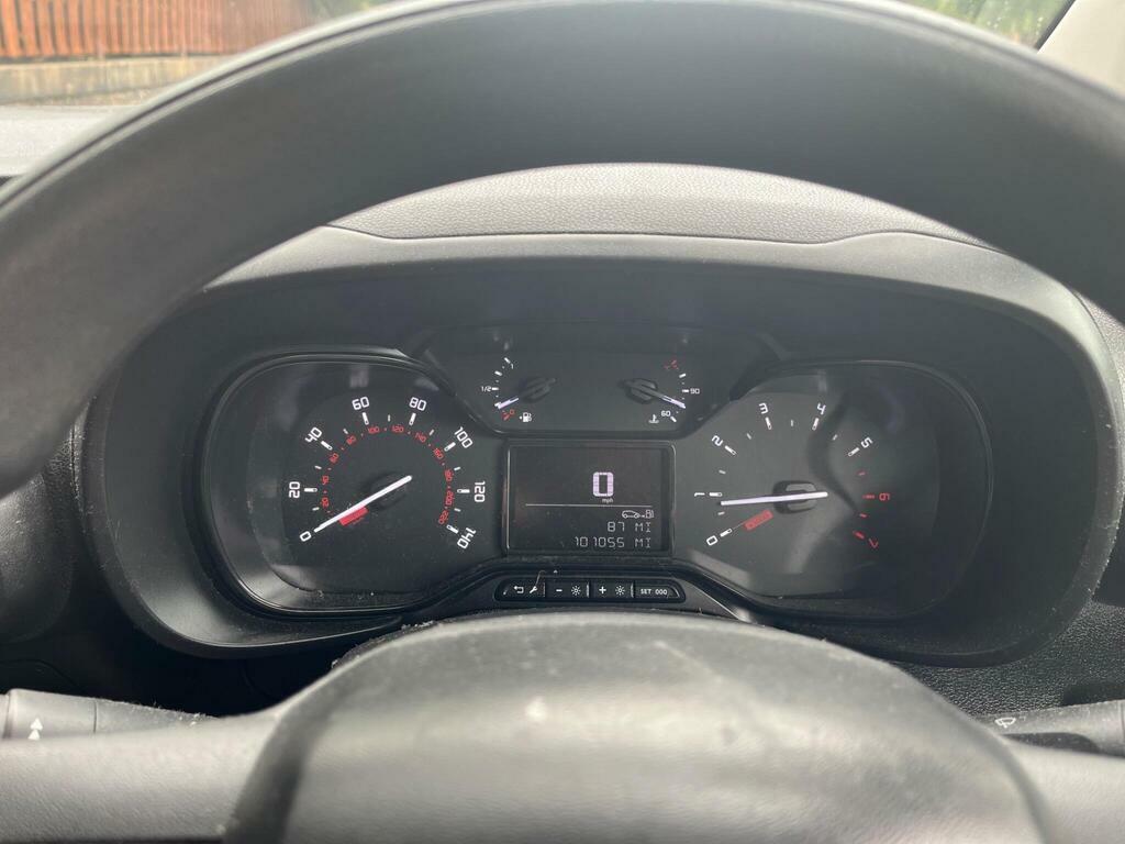 Citroen Berlingo Mpv White #12
