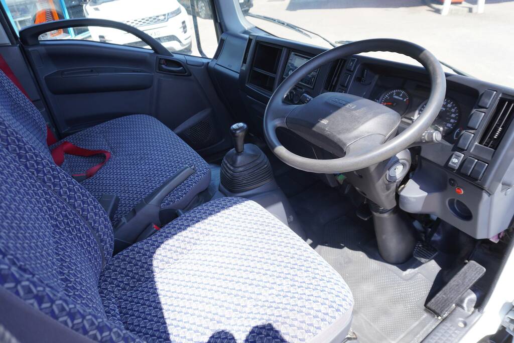 Isuzu  1.9D N35 Green Rwd Swb Euro 6 Srw, Tipper LO23GXE White #4