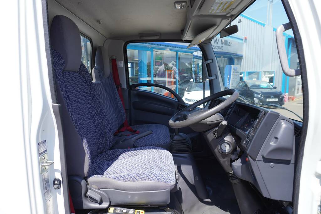 Isuzu  1.9D N35 Green Rwd Swb Euro 6 Srw, Tipper LO23GXE White #2