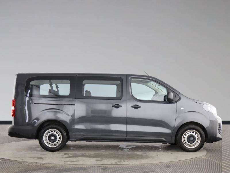 Vauxhall Vivaro 49Kwh Combi XL Mpv Lwb 9 Seat, 11Kw Char Grey #2
