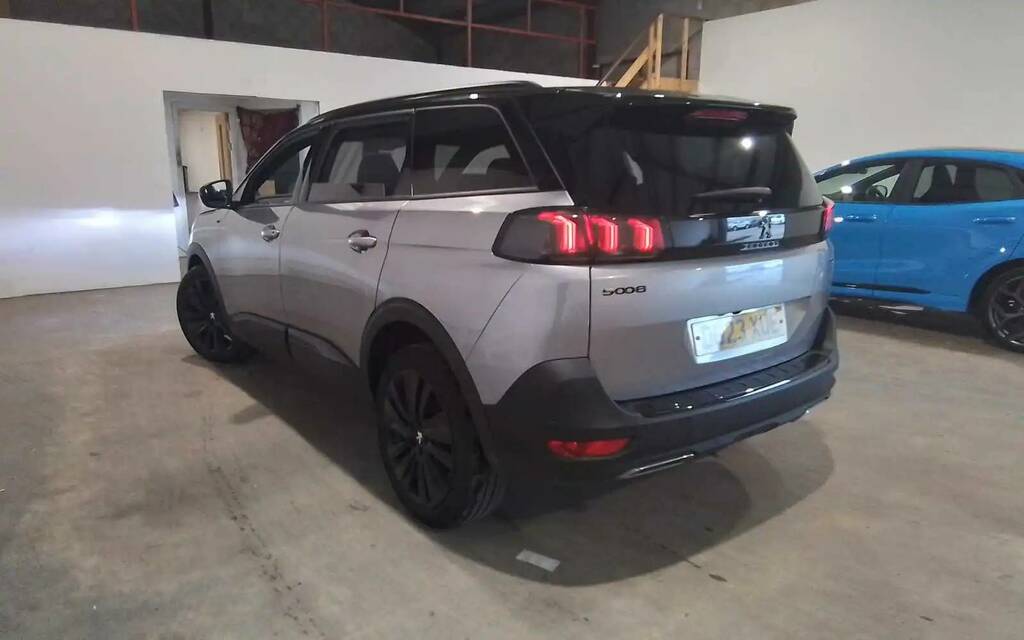 Peugeot 5008 1.2 Puretech Gt Eat Euro 6 Ss Grey #2