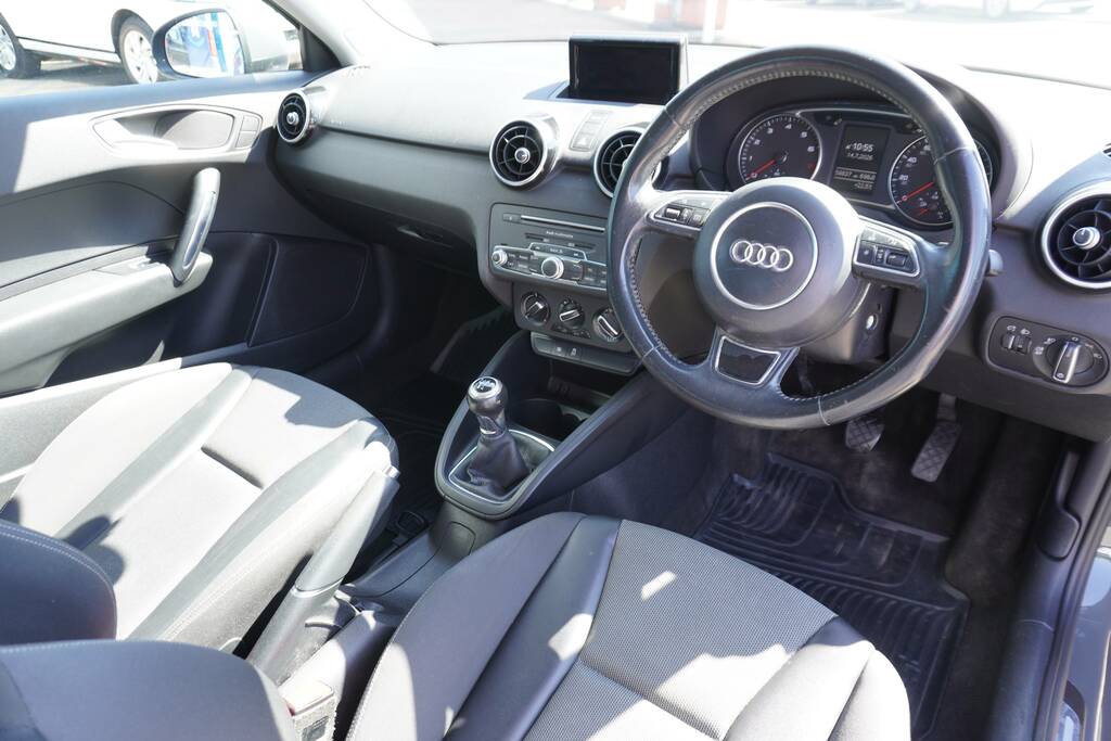 Audi A1 1.0 Tfsi Sport Euro 6 Ss Grey #3