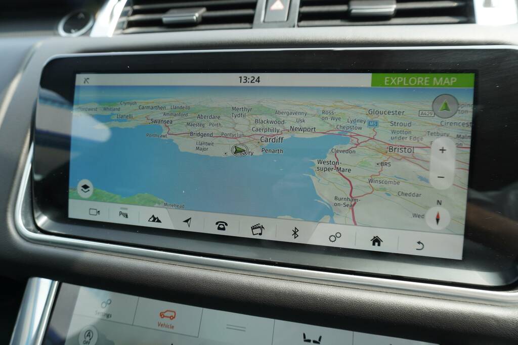 Land Rover Range Rover Sport 2.0 P400e 13.1Kwh Dynamic 4Wd E HD22GXO Red #4