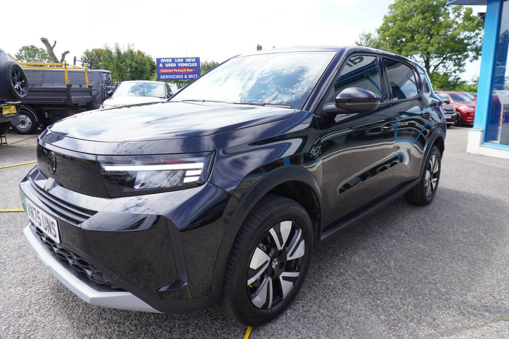 Vauxhall Frontera 1.2 Hybrid 145 Gs E-dct6 Black #11