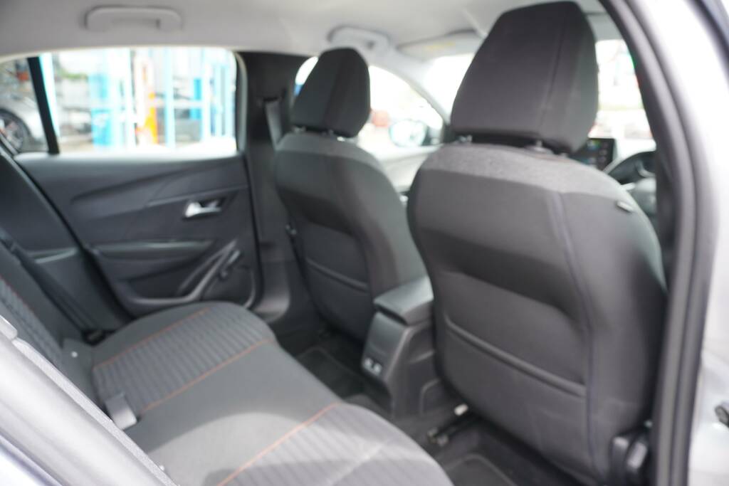 Peugeot e-208 50Kwh Gt Blue #22