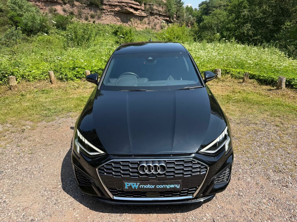Audi A3 Tfsi 35 S Line LP73WLF Black #5