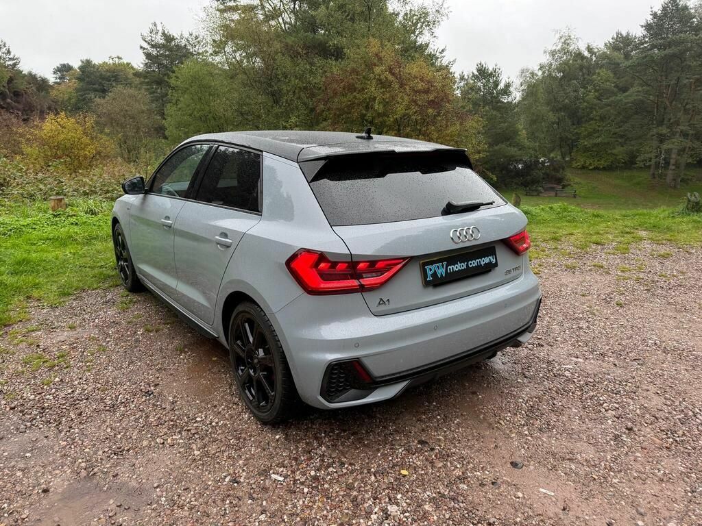 Audi A1 Tfsi 25 Black Edition SD22XEE Grey #5