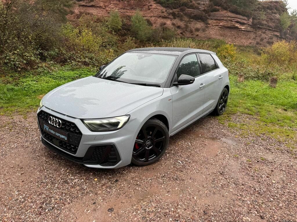 Audi A1 Tfsi 25 Black Edition Grey