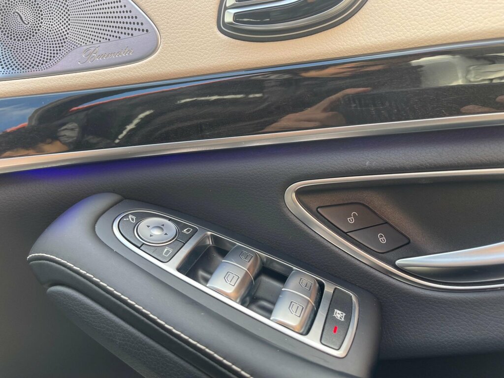 Mercedes-Benz S Class #37