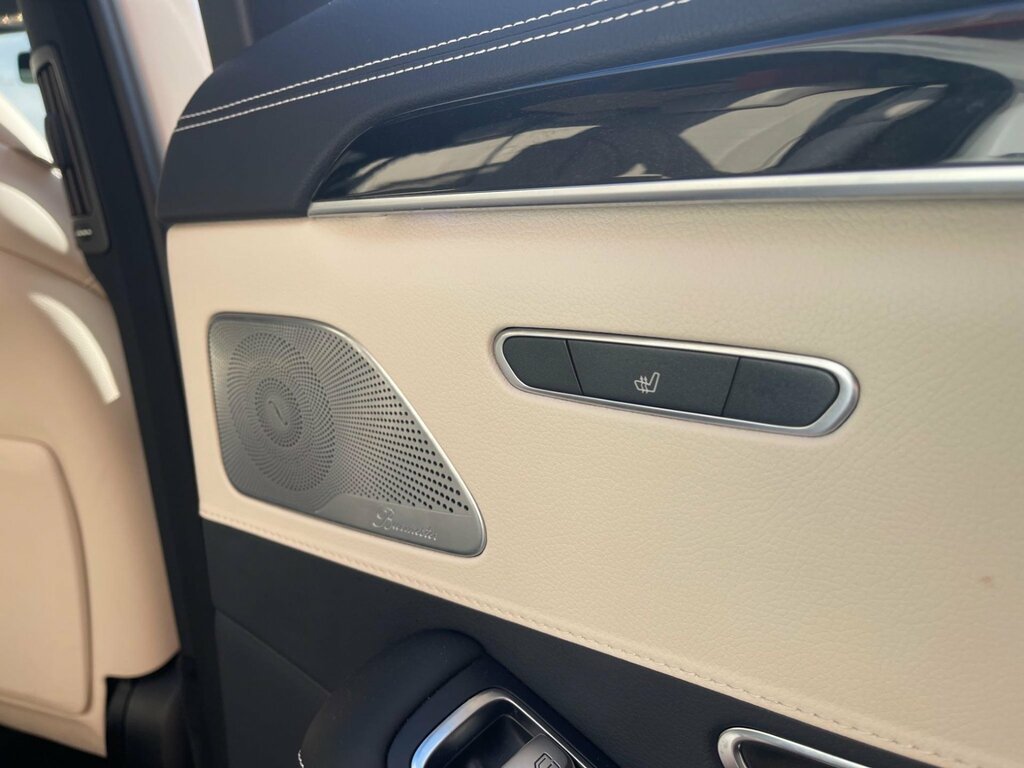 Mercedes-Benz S Class #48