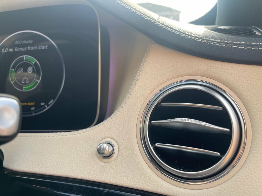 Mercedes-Benz S Class #38