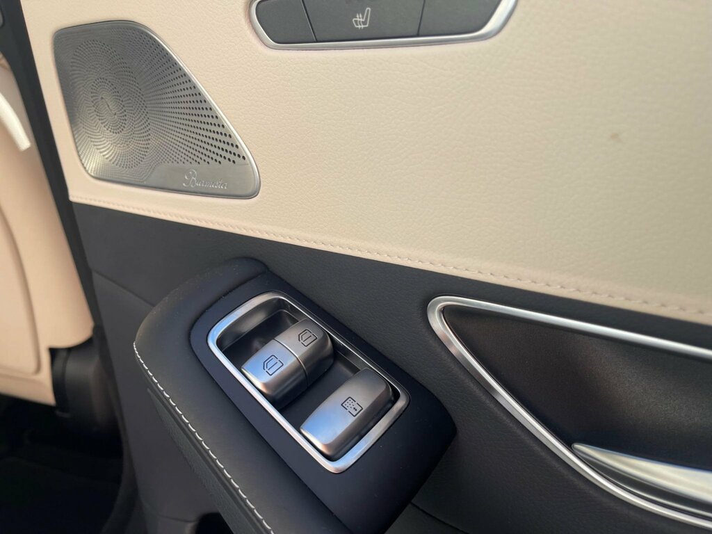 Mercedes-Benz S Class #49