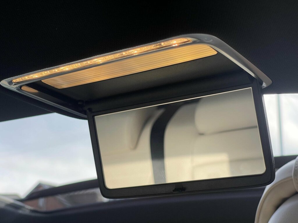 Mercedes-Benz S Class #54
