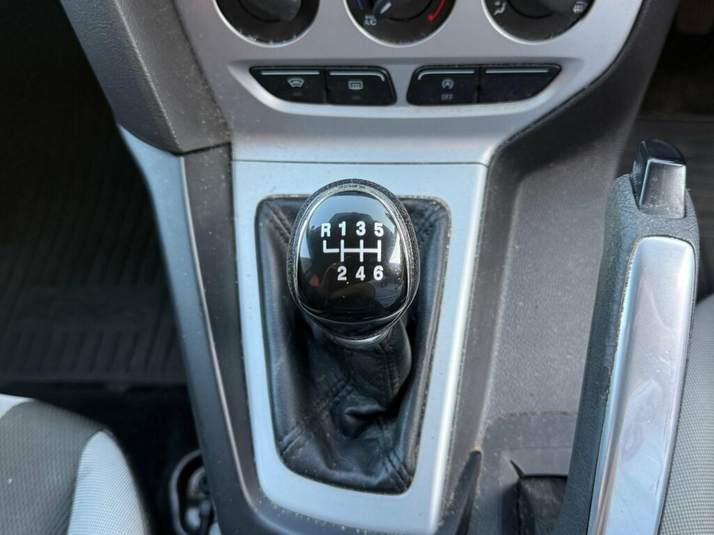 Ford Focus 1.6 L Zetec Blue #19
