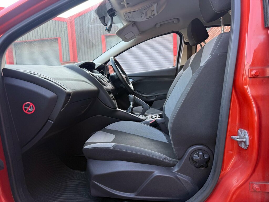 Ford Focus 1.6 L Zetec Blue #24