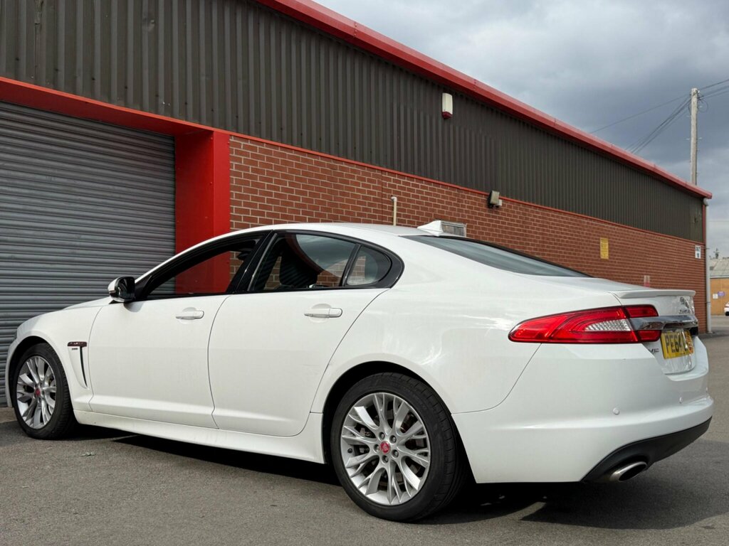 Jaguar XF 2.2D Luxury #33