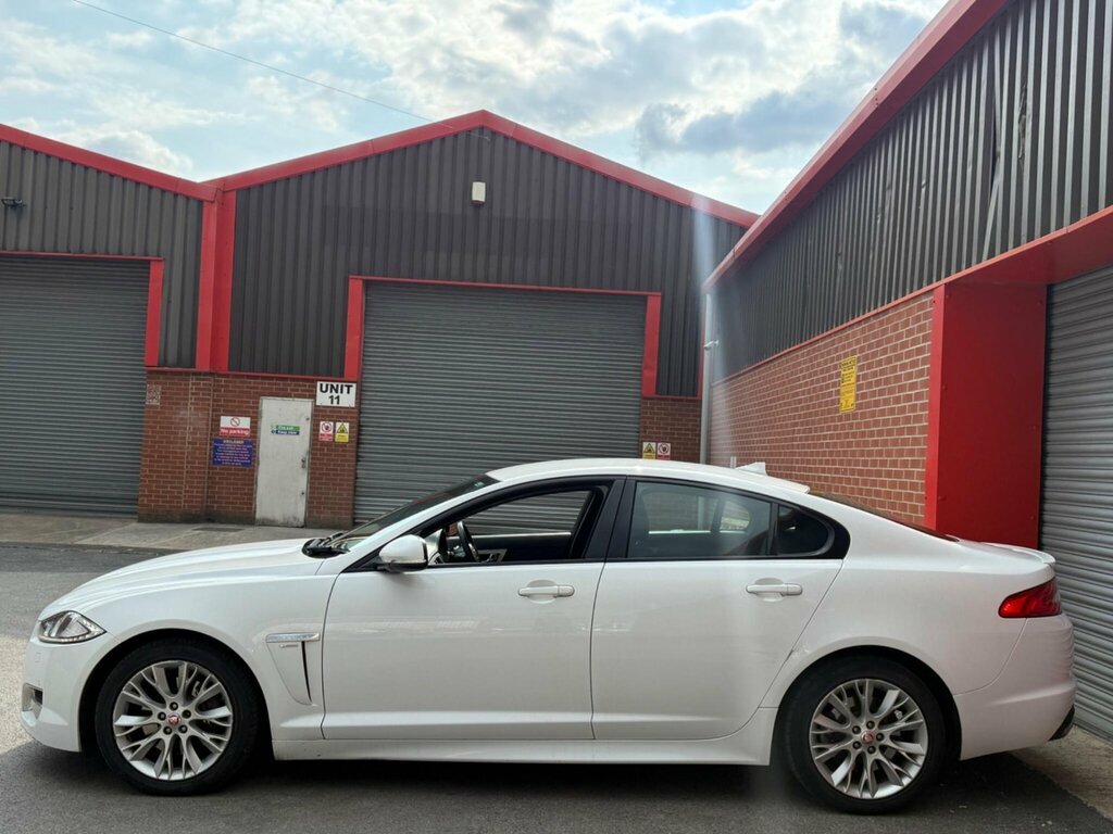 Jaguar XF 2.2D Luxury #8