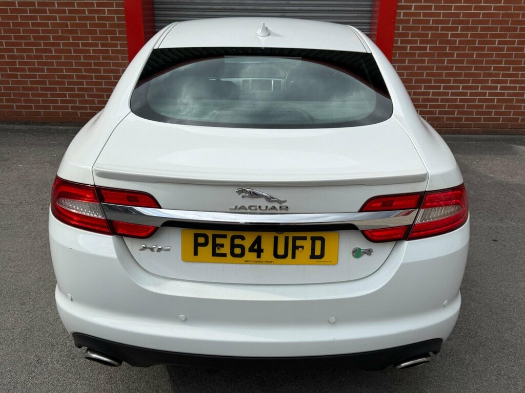 Jaguar XF 2.2D Luxury #32