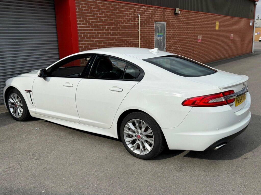 Jaguar XF 2.2D Luxury #34
