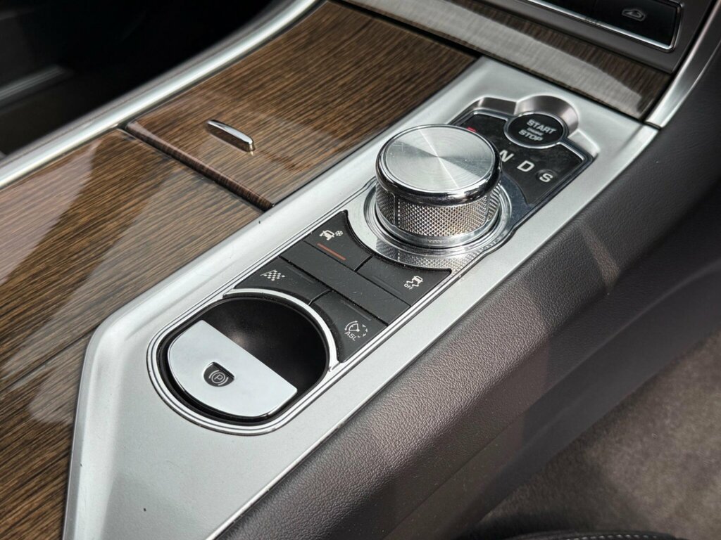 Jaguar XF 2.2D Luxury #18