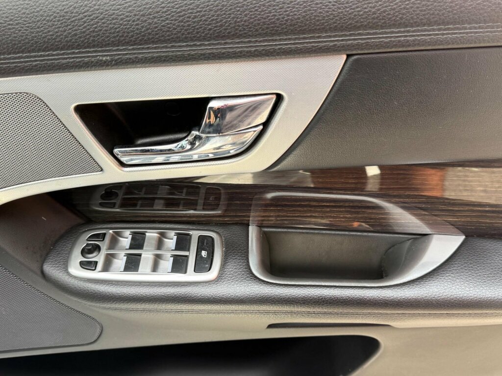 Jaguar XF 2.2D Luxury #9