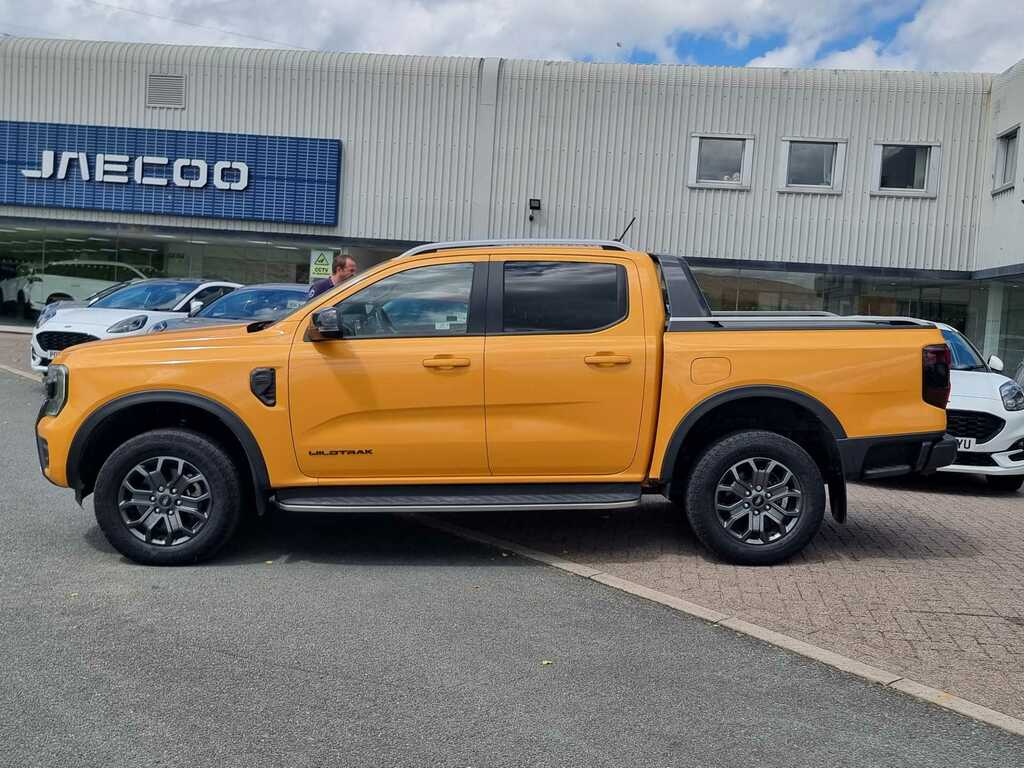 Ford Ranger 2.0 Td Ecoblue Wildtrak Pickup Double Cab Dies PO24SNN Orange #4