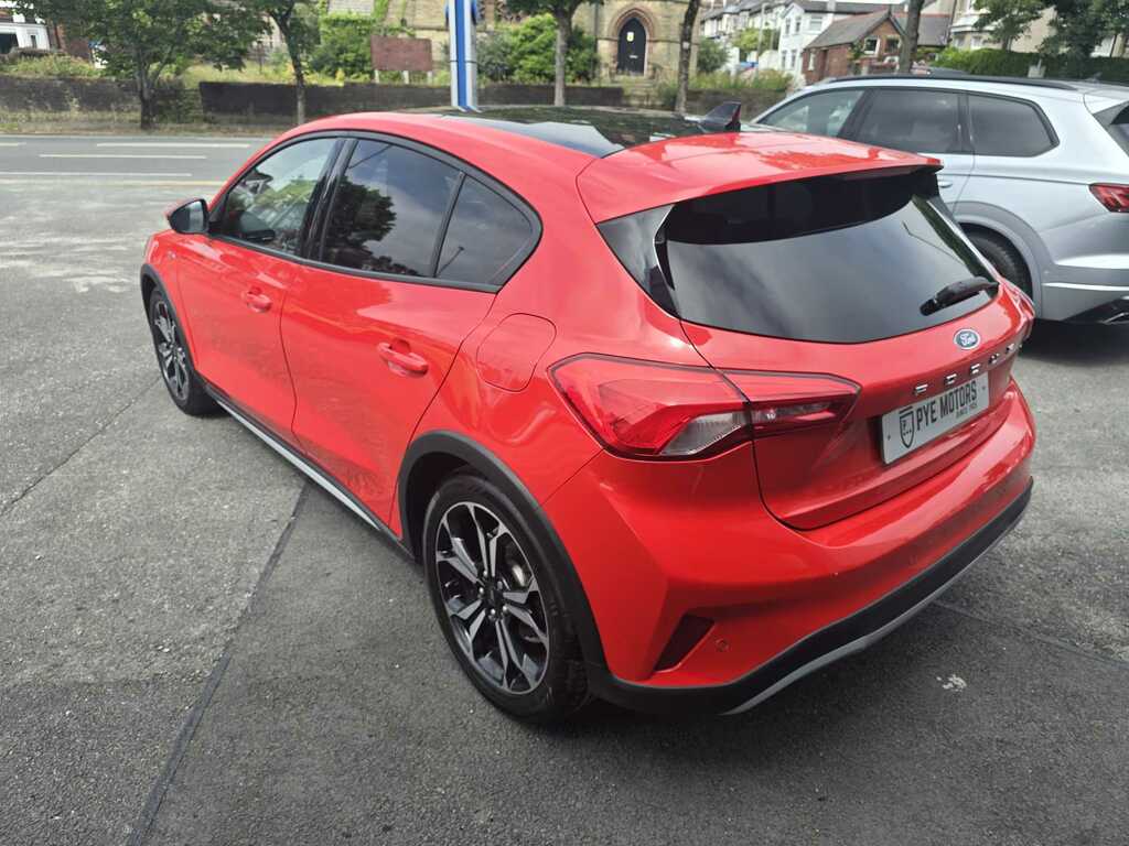 Ford Focus 1.0 Ecoboost Hybrid Mhev 155 Active X Edition PJ70ZTK Red #5
