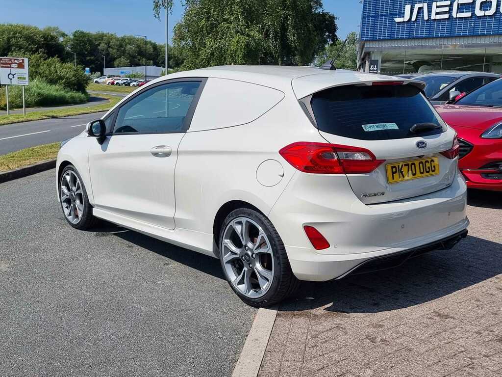 Ford Fiesta 1.0 Ecoboost 125 Sport Van White #5