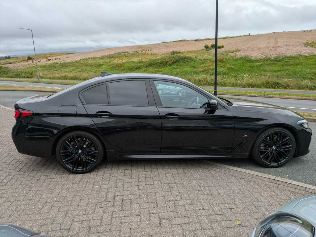 BMW 5 Series 2L M Sport Blue #8