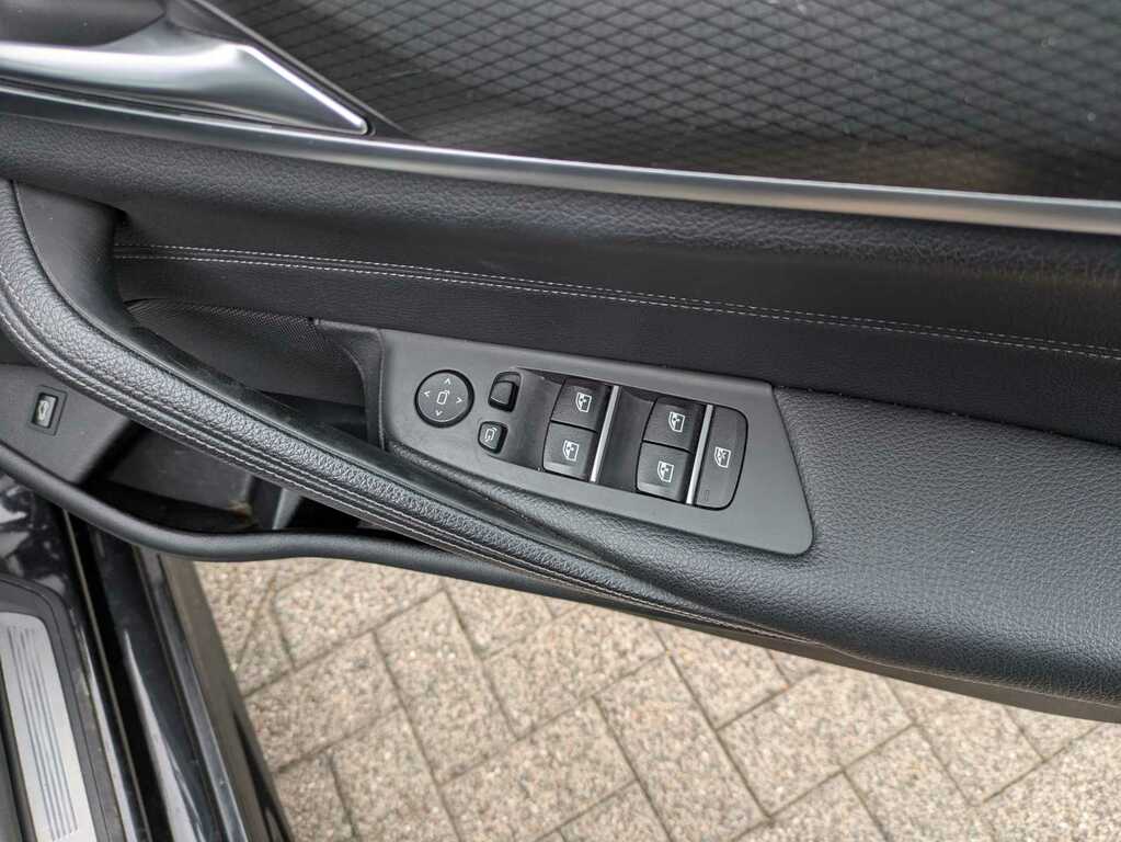 BMW 5 Series 2L M Sport Blue #17