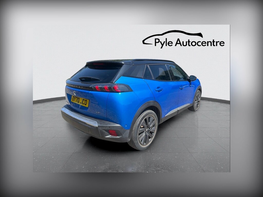 Peugeot e-2008 50Kwh Gt Suv 136 Ps Blue #4
