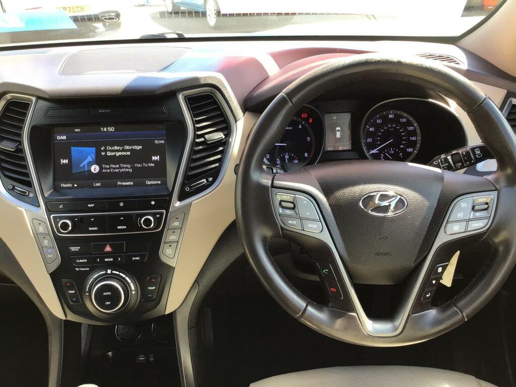 Hyundai Santa Fe 2.2Crdi 200 4Wd Premium Se Bluedrive 7St White #17