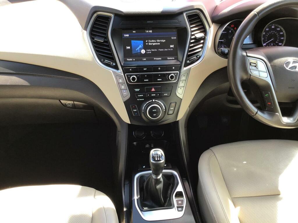 Hyundai Santa Fe Suv 2.2 Crdi Blue Drive Premium 4Wd Euro 6 Ss 5 White #5