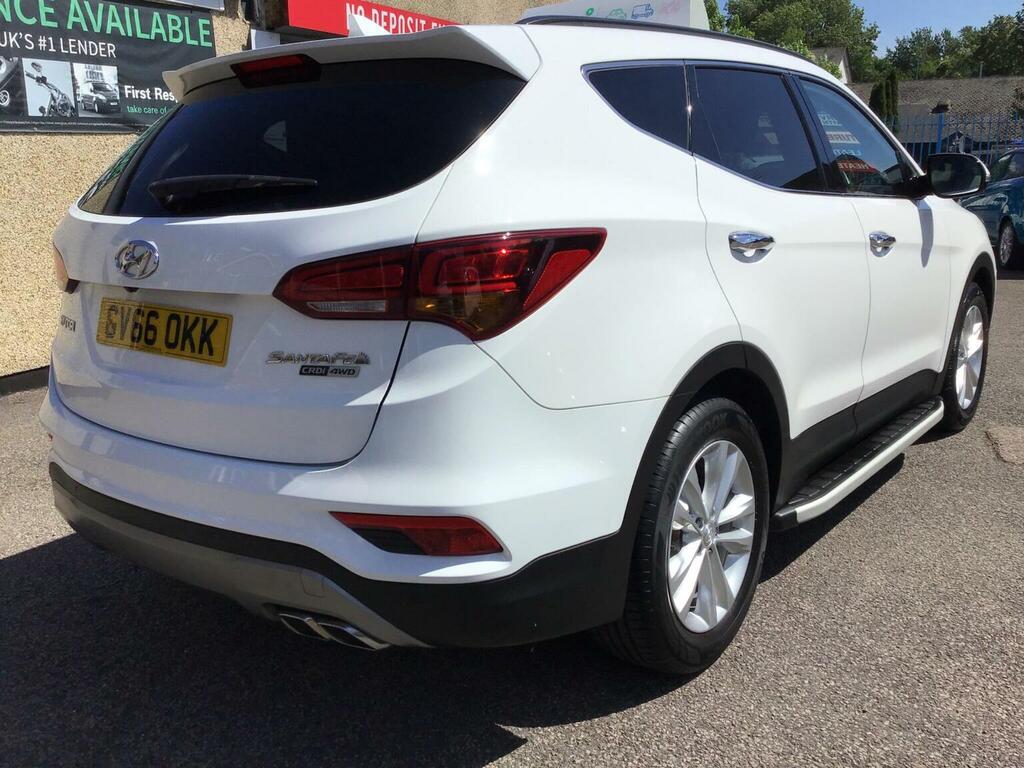 Hyundai Santa Fe Suv 2.2 Crdi Blue Drive Premium 4Wd Euro 6 Ss 5 White #3
