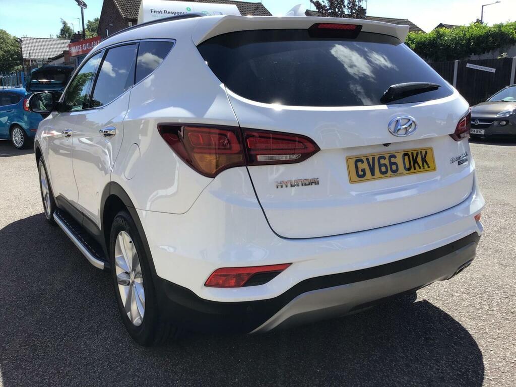 Hyundai Santa Fe Suv 2.2 Crdi Blue Drive Premium 4Wd Euro 6 Ss 5 White #4