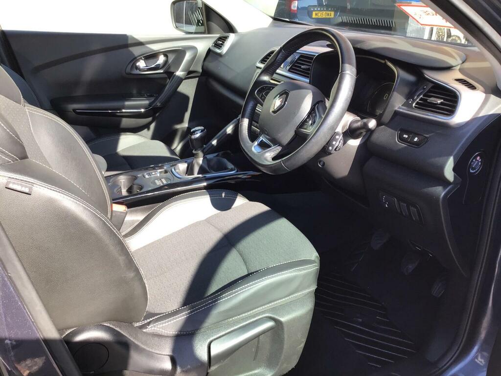 Renault Kadjar Suv 1.5 Dci Dynamique S Nav Euro 6 Ss 2016 SC16MWX Grey #2