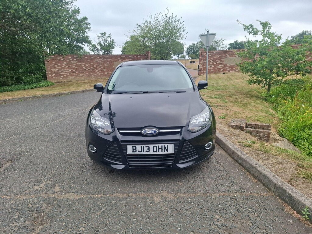 Ford Focus 1.6 Tdci Zetec Euro 5 Ss Black #2