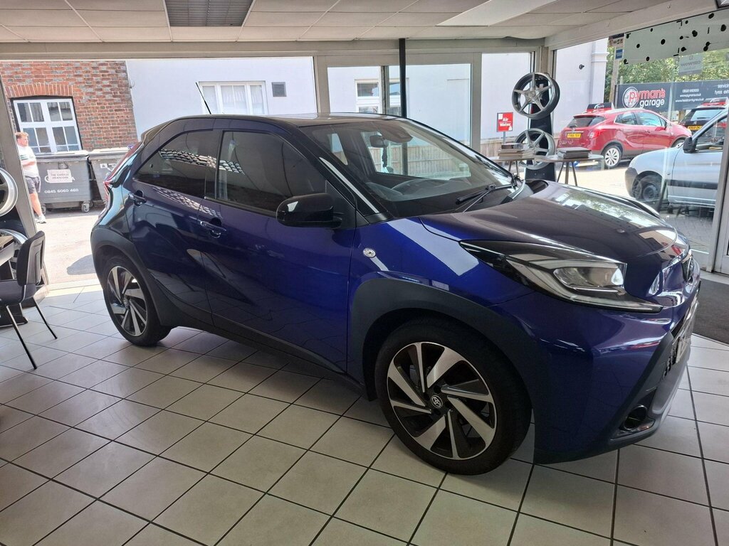 Toyota Aygo X 1.0 Vvt-i Exclusive Euro 6 Ss Blue