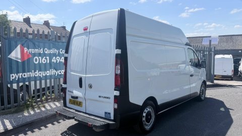 Vauxhall Vivaro 1.6 Cdti 2900 FL68NJF White #6
