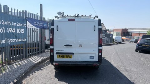 Vauxhall Vivaro 1.6 Cdti 2900 FH18TFA White #4
