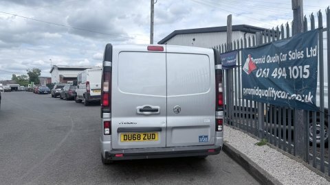 Vauxhall Vivaro 1.6 Cdti 2900 DU68ZUD Silver #6