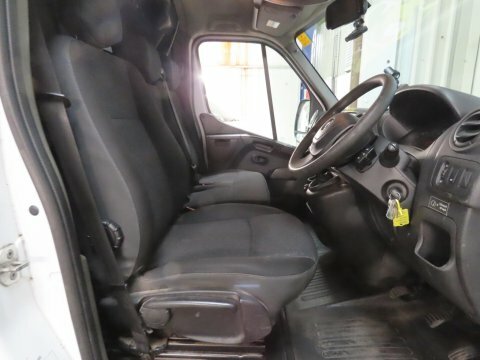 Vauxhall Movano Mpv White #5