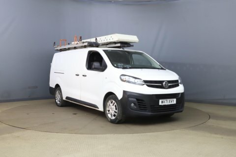 Vauxhall Vivaro 1.5 Turbo D WV71XVY White #3
