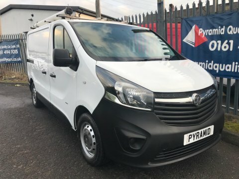 Vauxhall Vivaro 1.6 Cdti 2900 FA18PHK White #2